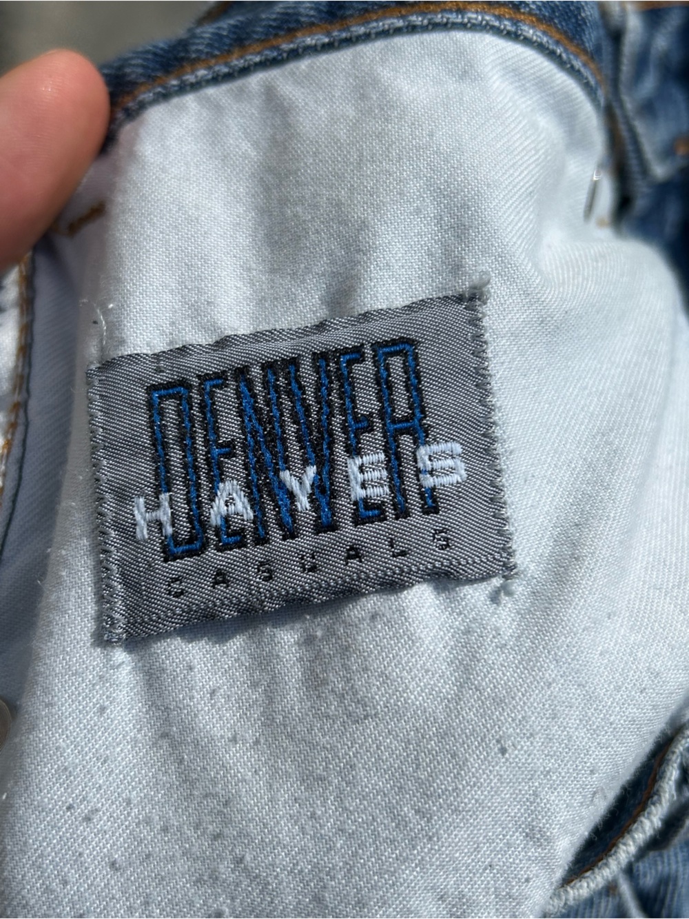Vintage 90s Denver Hayes Men’s Straight Fit Distressed Blue Denim Jeans - Picture 5 of 11